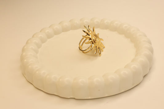 The Helios Swirl Ring