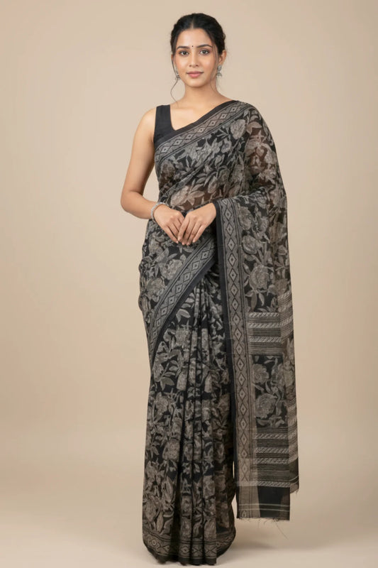 Naira Saree