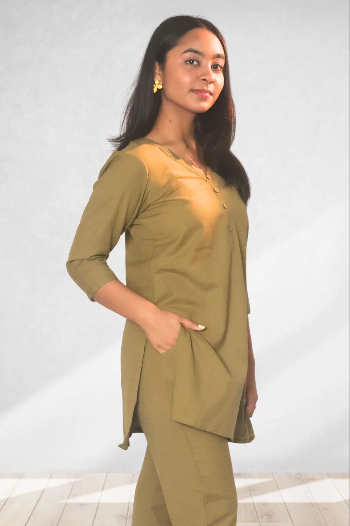 Olive Top