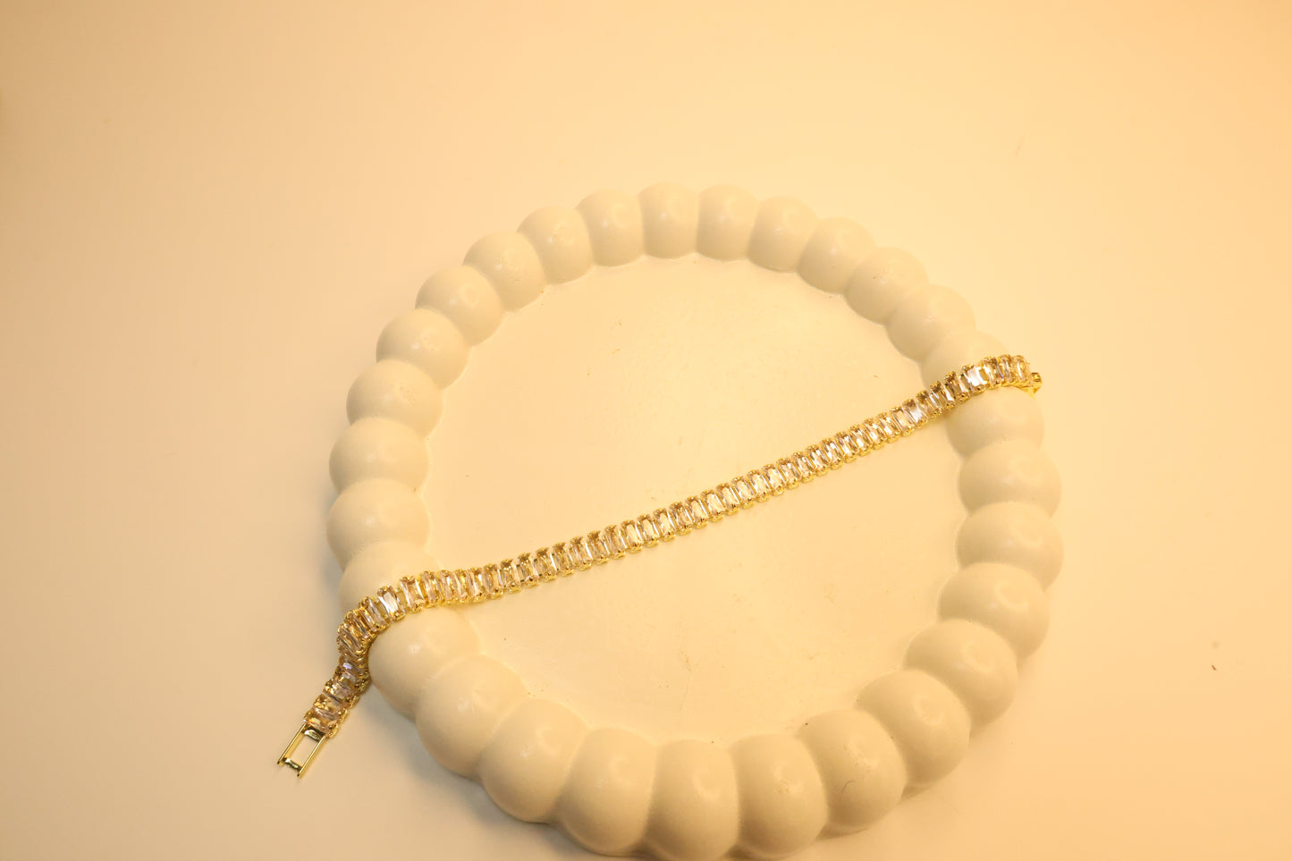 The Aura Baguette Chain