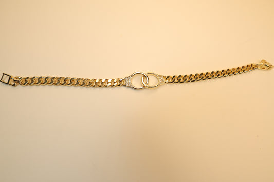 The Aura Interlock Chain