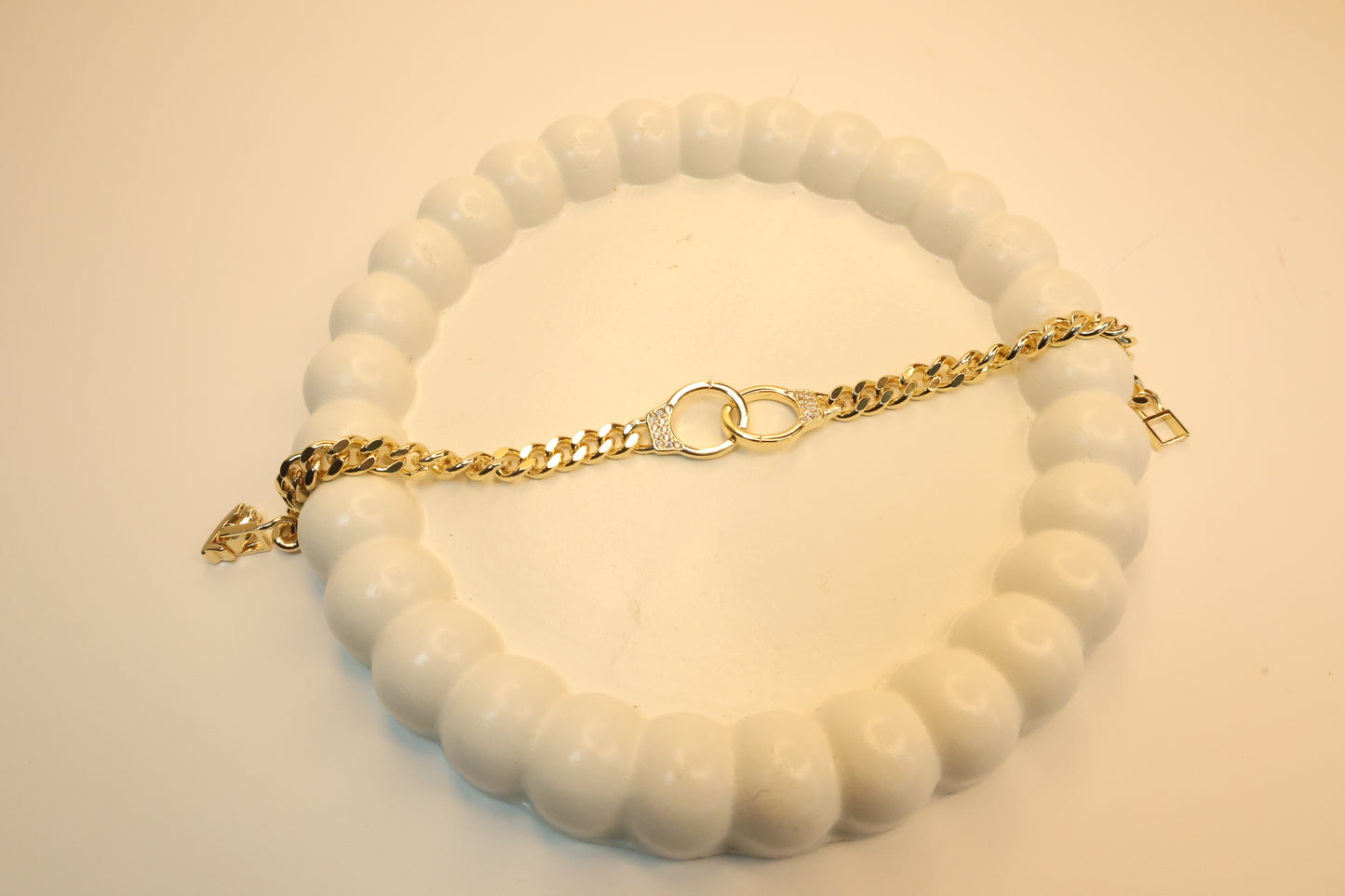 The Aura Interlock Chain