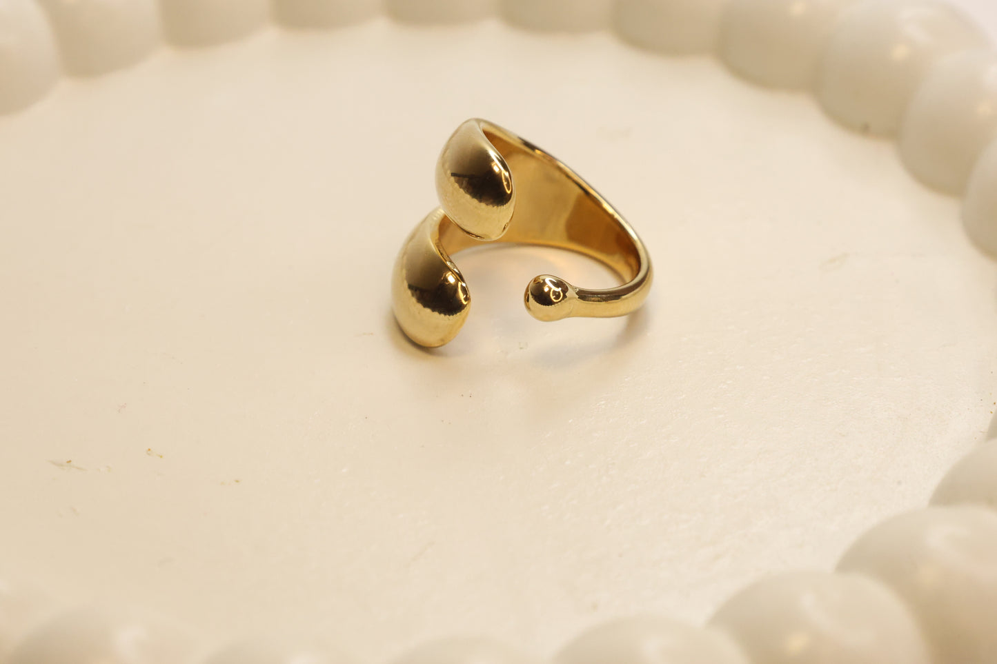 The Zen Capsule Ring