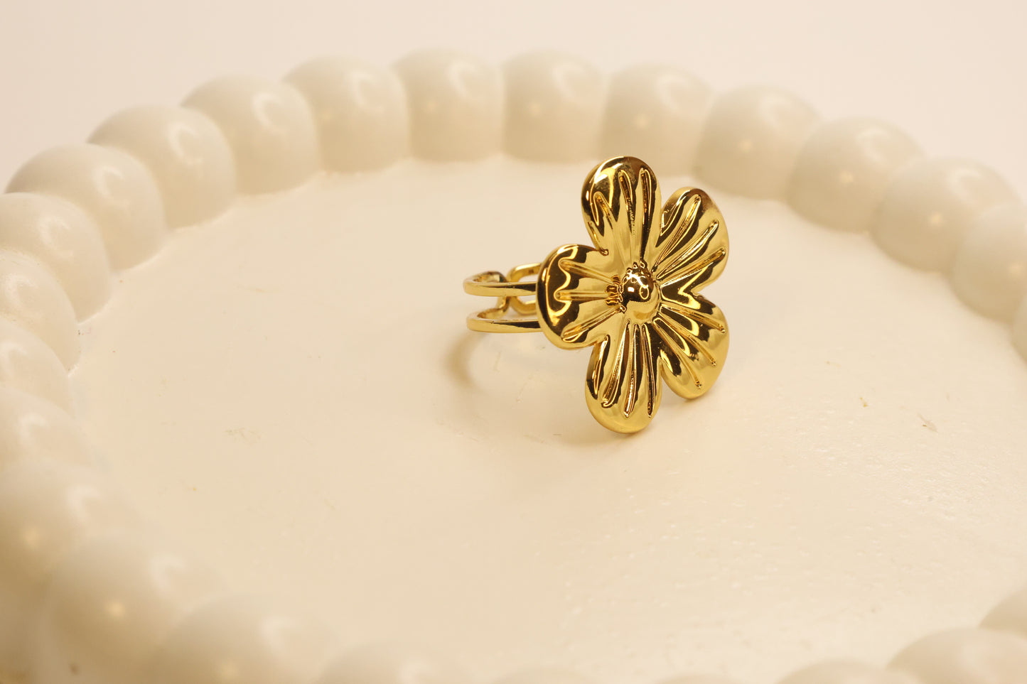 The Daydream Flower Ring