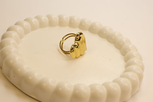 The Heartbeat Wave Ring