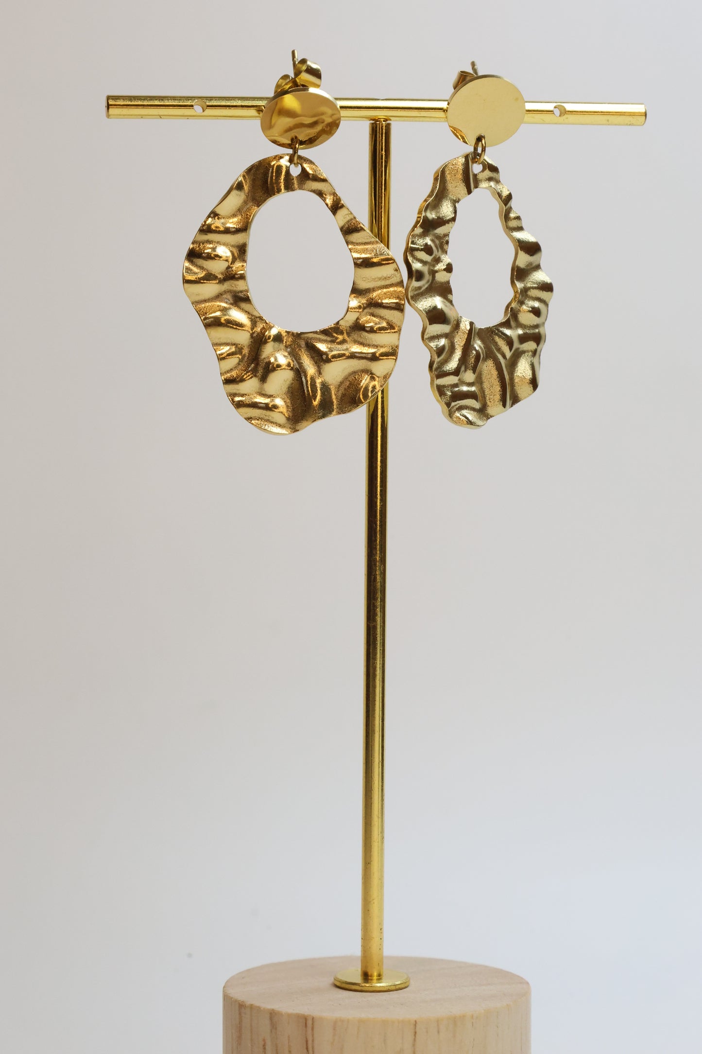 The "Molten Mirage" Dangles