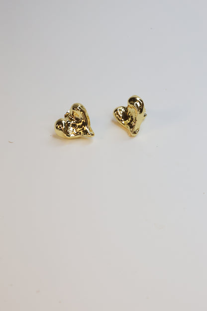 The "Aura Hearts" Studs