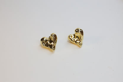 The "Aura Hearts" Studs
